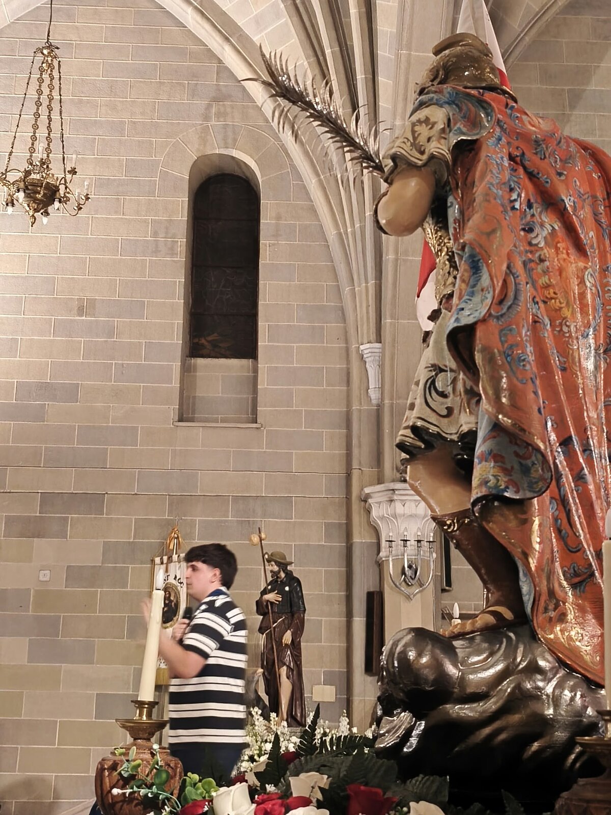 San Jorge en el templo durante la jornada festiva